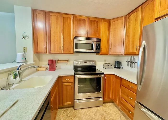 Sabino Canyon With A Pool And Holiday home *